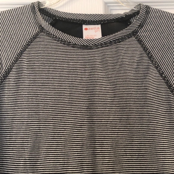 Zella Girl black & white striped long sleeve tee - Picture 5 of 5